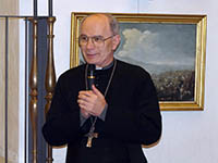 mons Luigi Stucchi