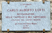 6 La targa nel Giardino della Memoria